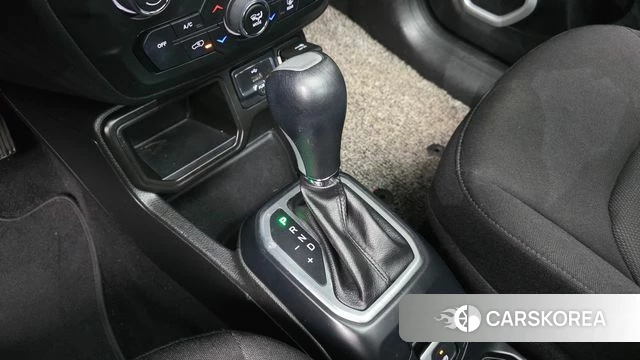 Jeep Renegade id 3814521 из Кореи 19