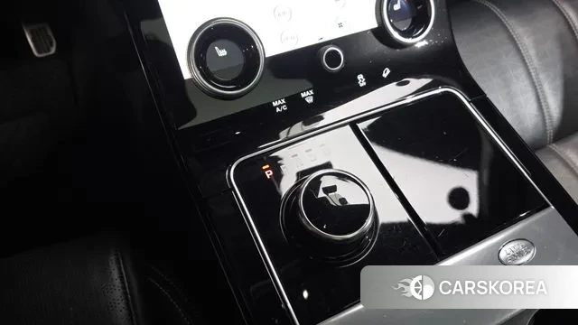 Land Rover Range Rover Velar id 3500026 из Кореи 19