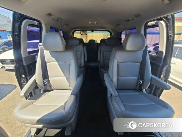 Hyundai The New Grand Starex id 3993000 из Кореи 19
