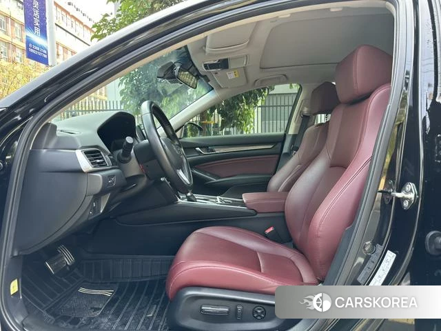 Honda Accord id 4260028 из Китая 16