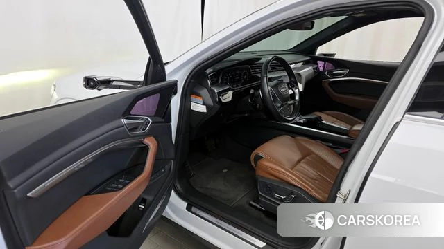 Audi e-Tron id 4361746 из Кореи 34