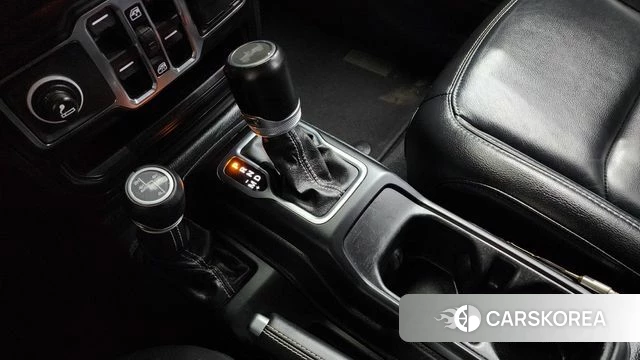 Jeep Wrangler (JL) id 3807230 из Кореи 19