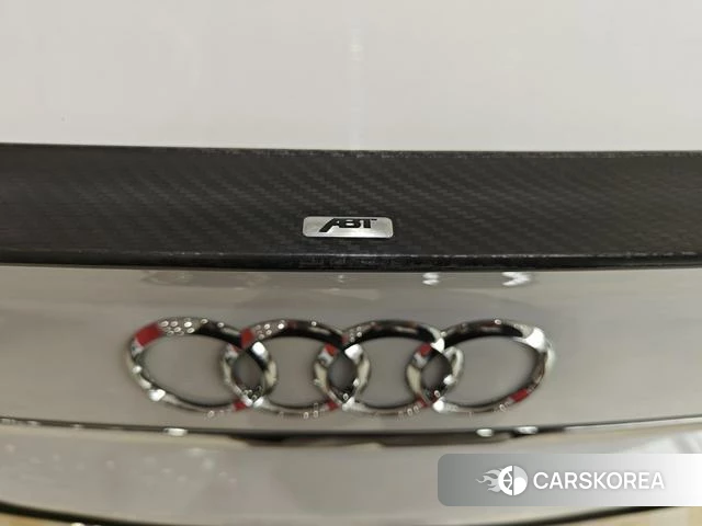Audi A4L id 4265999 из Китая 14