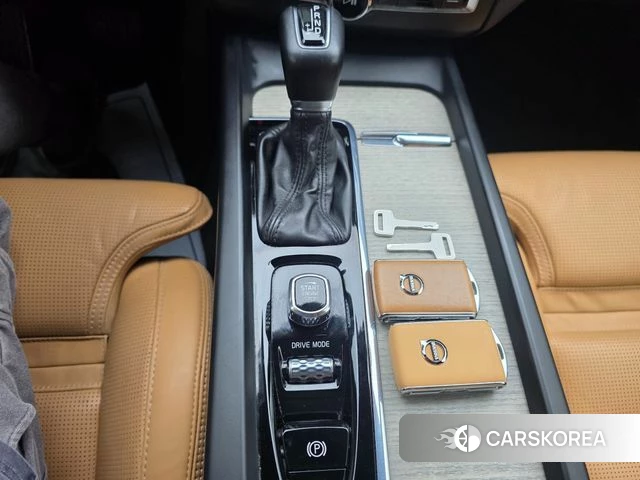 Volvo XC60 second Generation id 4507913 из Кореи 19