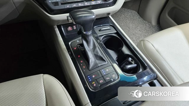 Kia All New Carnival id 3886619 из Кореи 19