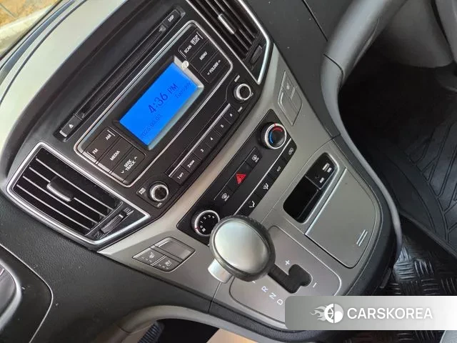 Hyundai The New Grand Starex id 3742409 из Кореи 19