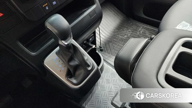 Hyundai Staria id 4768397 из Кореи 30