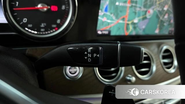 Mercedes-Benz E-Class W213 id 4310662 из Кореи 31