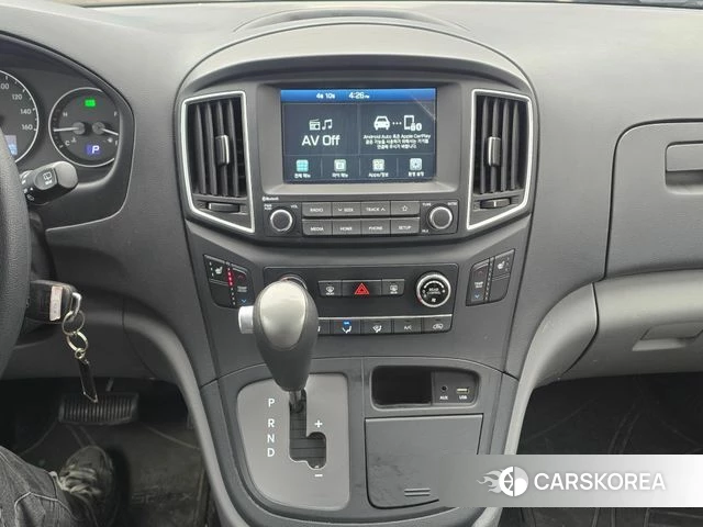 Hyundai The New Grand Starex id 3916643 из Кореи 17