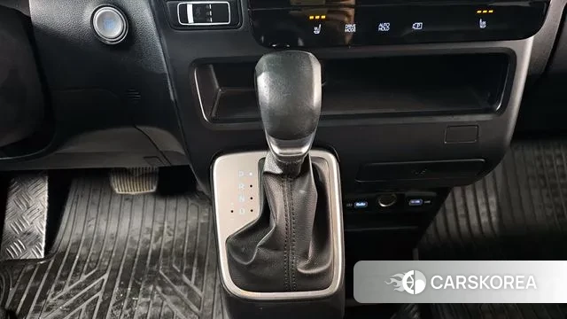 Hyundai Staria id 3453352 из Кореи 19