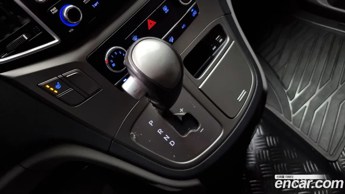 Hyundai The New Grand Starex id 1668806 из Кореи 19