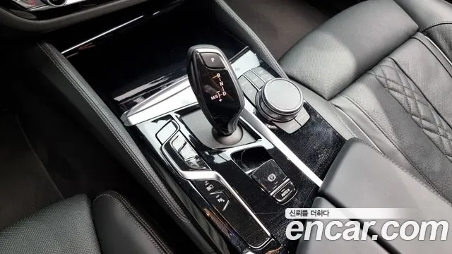 BMW 5 Series (G30) id 2935189 из Кореи 19