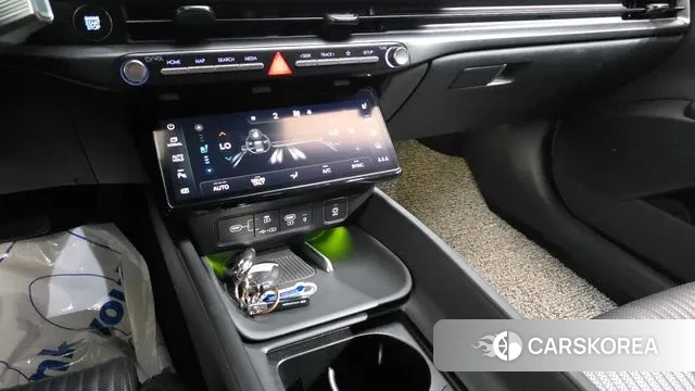 Hyundai Grandeur Hybrid (GN7) id 3272777 из Кореи 19