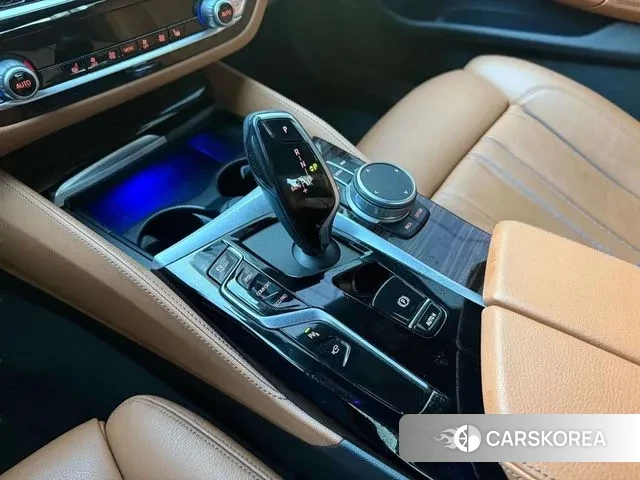 BMW 5 Series (G30) id 3438300 из Кореи 18