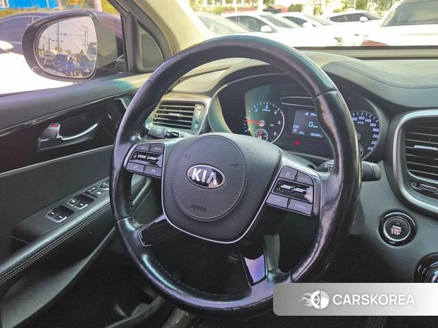 Kia The New Sorento id 4907312 из Кореи 17