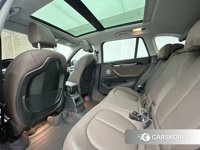 BMW X1 id 4301568 из Китая 13