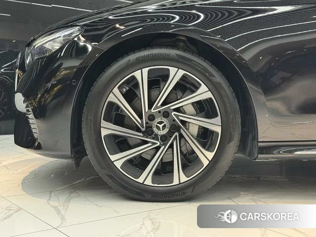 Mercedes-Benz E-class id 4289997 из Китая 15