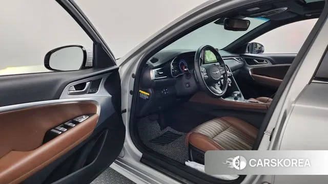 Genesis G70 id 3698748 из Кореи 19