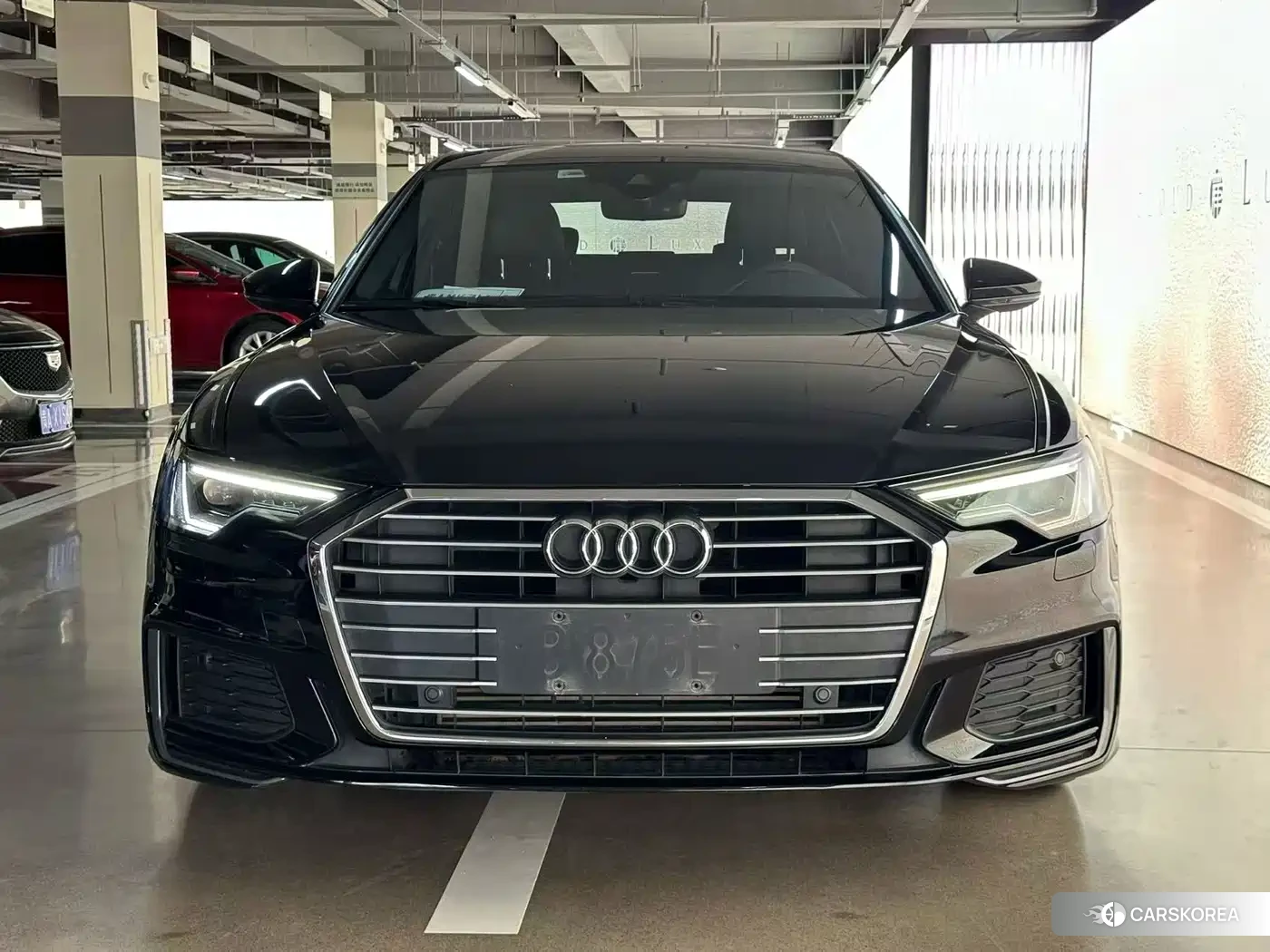 Audi A6L id 4680708 из Китая 9