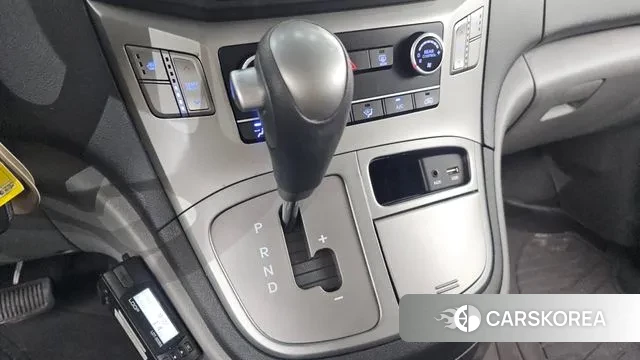 Hyundai The New Grand Starex id 3044321 из Кореи 19