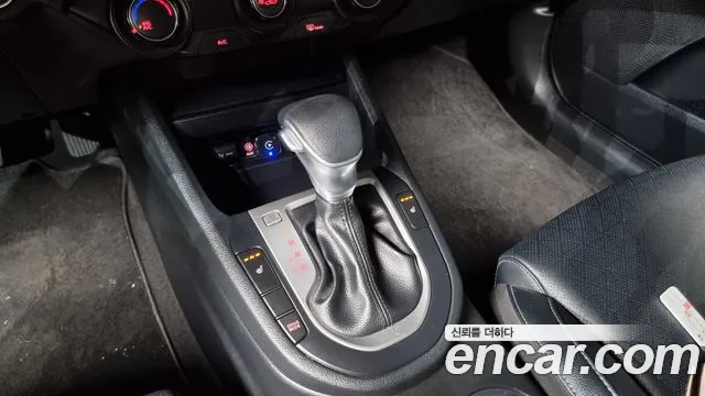 Kia Come New K3 id 2728324 из Кореи 19