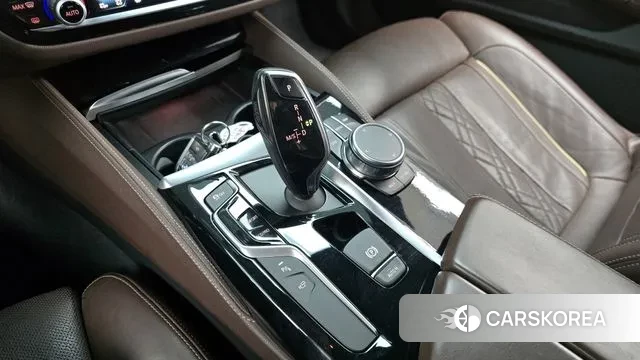 BMW 5 Series (G30) id 3651806 из Кореи 19