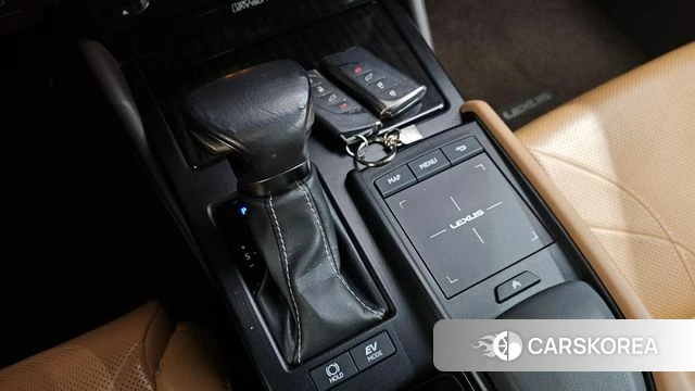 Lexus ES300h 7th generation id 4188423 из Кореи 37