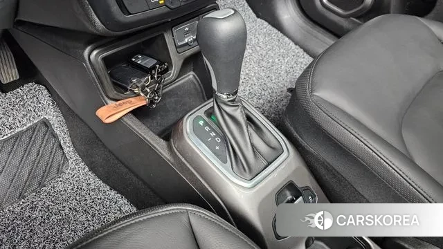 Jeep Renegade id 3707269 из Кореи 19