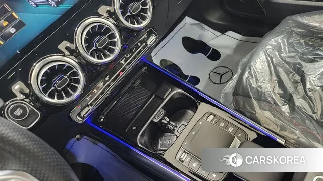 Mercedes-Benz EQA H243 id 2988718 из Кореи 19