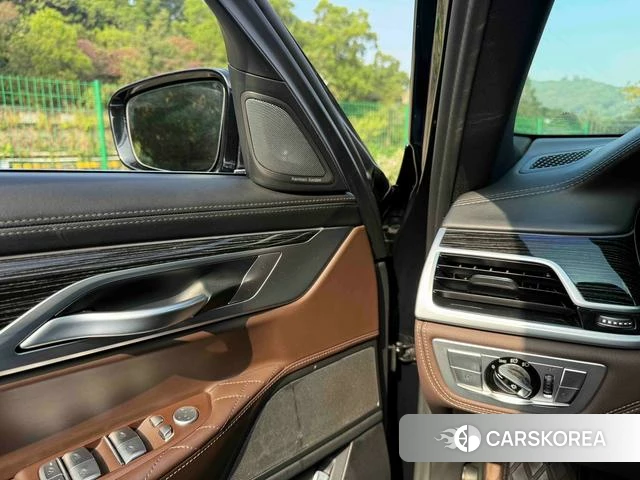 BMW 7 series id 4321402 из Китая 13