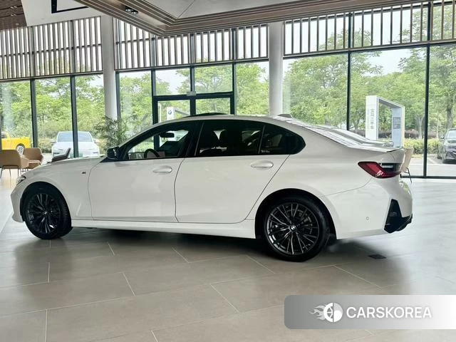 BMW 3 series id 4336130 из Китая 9