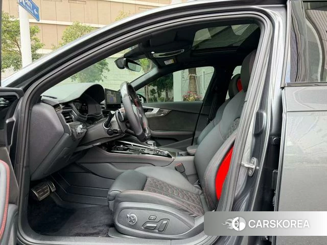 Audi RS 4 id 4328632 из Китая 9
