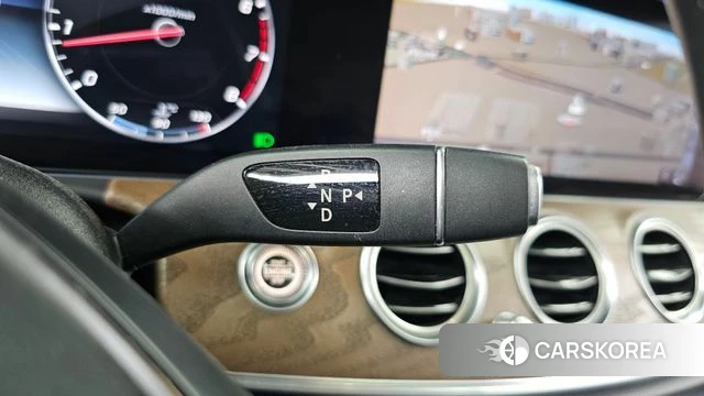 Mercedes-Benz E-Class W213 id 4471729 из Кореи 34