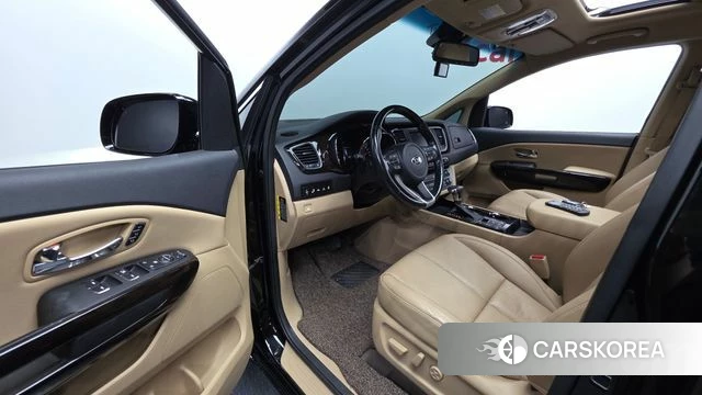 Kia The New Carnival id 4765391 из Кореи 34