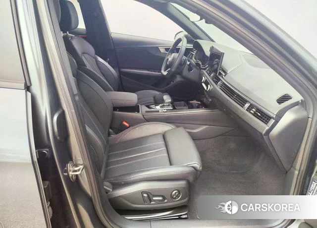 Audi A4L id 4278736 из Китая 10