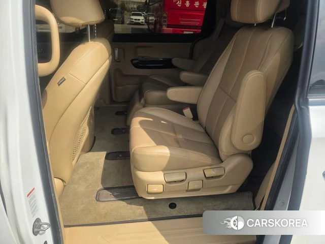 Kia The New Carnival id 4435104 из Кореи 15