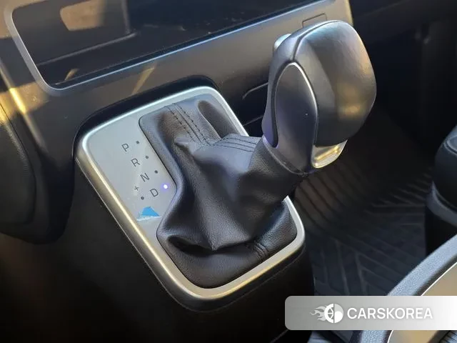 Hyundai Staria id 3610619 из Кореи 19