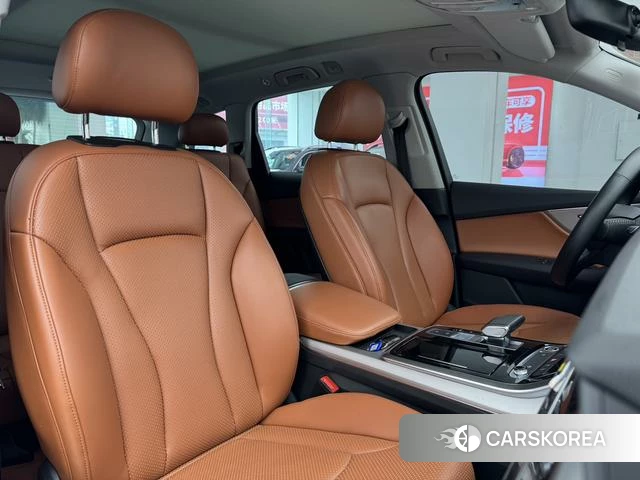 Audi Q7 id 4258711 из Китая 31