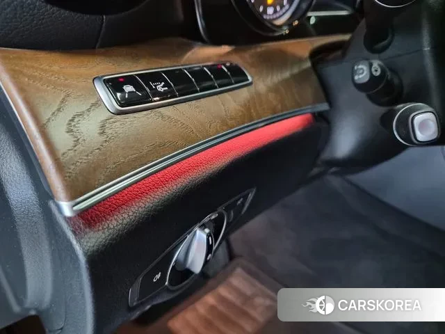 Mercedes-Benz E-Class W213 id 3034285 из Кореи 19