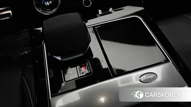 Land Rover Range Rover Velar id 4624757 из Кореи 36