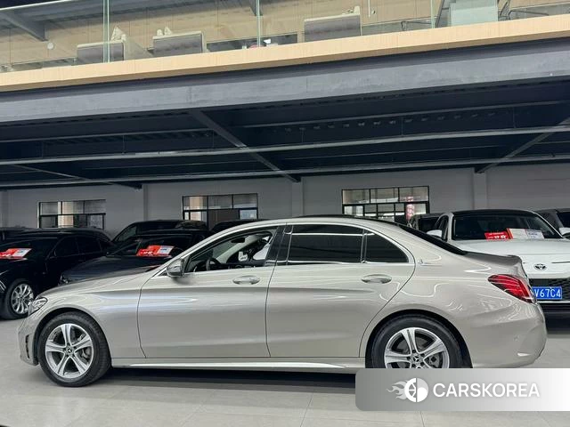 Mercedes-Benz Class C id 4321225 из Китая 9