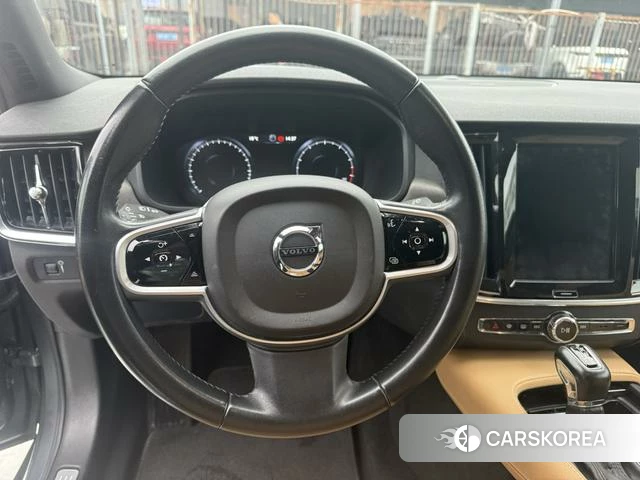 Volvo V90 id 4210977 из Китая 14
