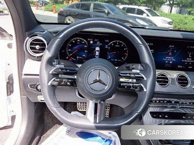 Mercedes-Benz E-Class W213 id 3671924 из Кореи 19