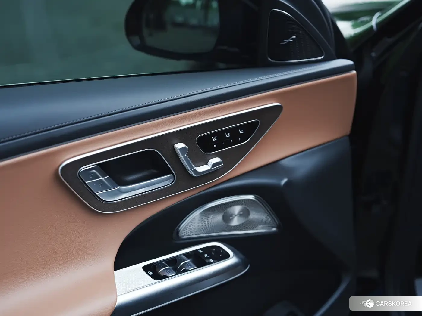 Mercedes-Benz E-Class id 4546689 из Китая 19