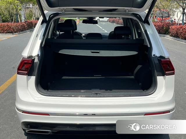 Volkswagen Tiguan L PHEV id 4261121 из Китая 20