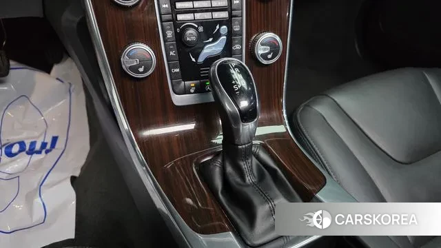 Volvo S60 id 3748530 из Кореи 19