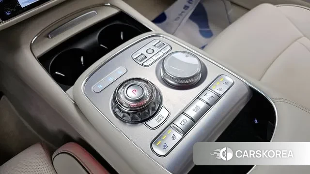 Genesis G90 (RS4) id 3696030 из Кореи 19