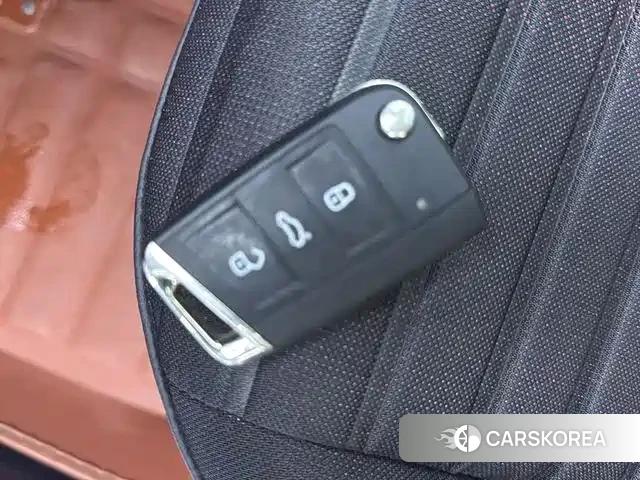 Volkswagen Lavida id 4576607 из Китая 16