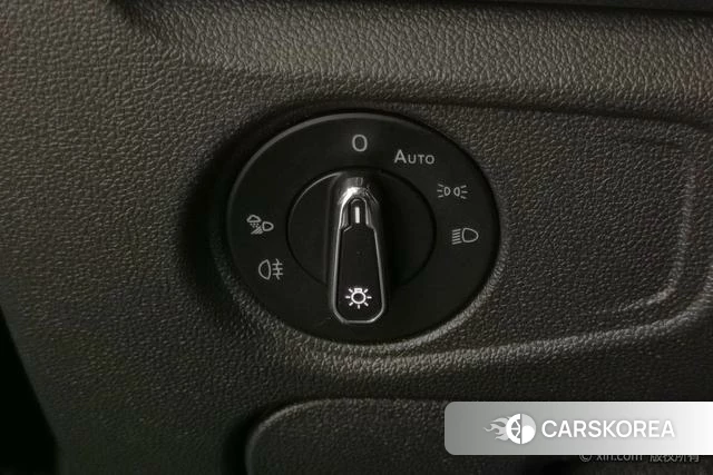 Volkswagen Passat id 4272198 из Китая 23