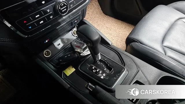 Ssangyong The New Rexton Sports Cannes id 3263780 из Кореи 19